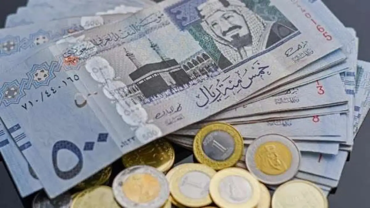 استقرار سعر الريال السعودي مقابل الجنيه المصري في تعاملات اليوم الاثنين